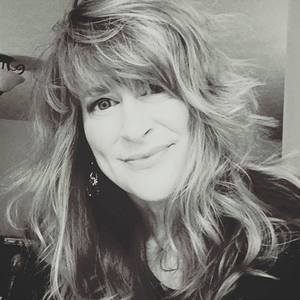 Meet your Posher, Jane